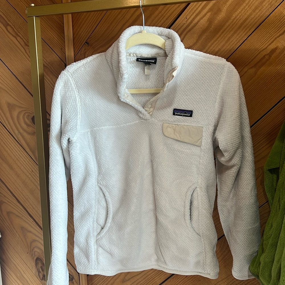 Patagonia pull over